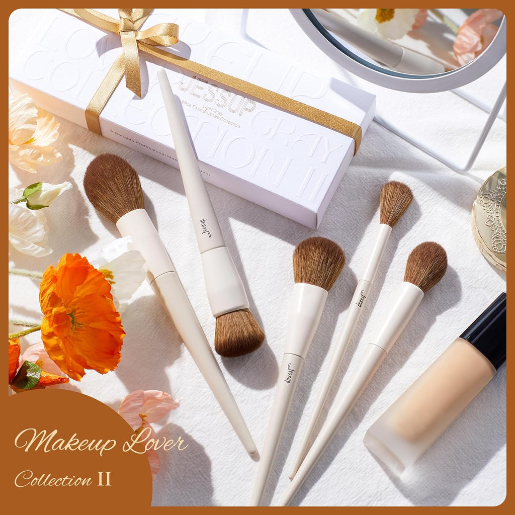 Achieve Flawless Beauty with Our 5-Piece Vegan Makeup Brush Set! 🌟 Soft Brushes for Foundation, Contour, Highlight, and Setting Powder in Trendy Light Grey! 🖌️💖 #VeganBeauty #MakeupMustHaves